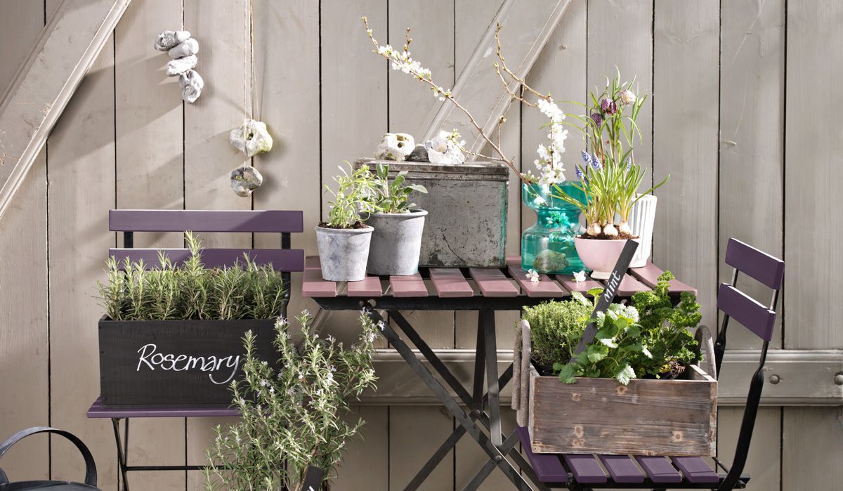 Boka Badstufolk er skrevet Knut Lerhol og Hallgrim Børhus Rogn.